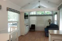 Sea Pines RV Resort & Campground -  Privatzimmer