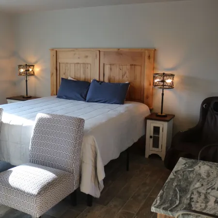 Columbine Inn