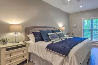 Fire Pit and Dock Waterfront Lake Sinclair Getaway! - 3-Star
