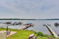 Bemus Point Vintage Suite w/ Soaking Tub & Kitchen