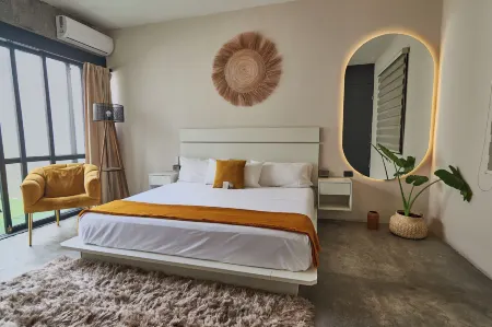 Aura Hotel Boutique Отели рядом с достопримечательностью «Casa Arrecife»