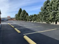 Budget Inn - parking