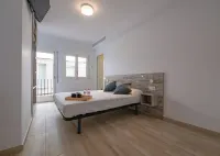 Agi Gloria Rooms - balcón