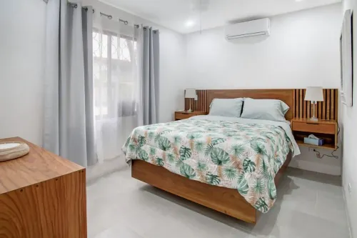 Minimalist Condo with a Beautiful New Design, Enclosed Patio, and Shared Community Pool