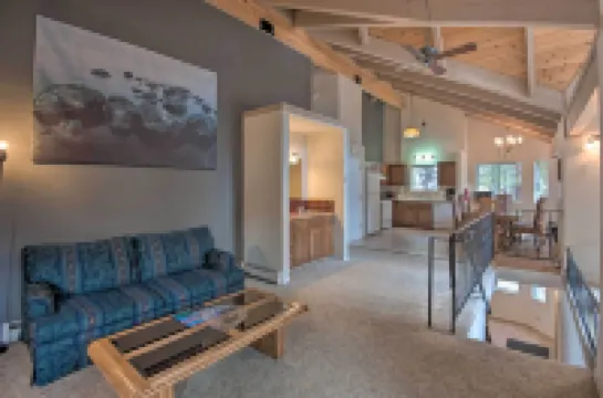 Stateline Ski House Walk to Boulder Lift!