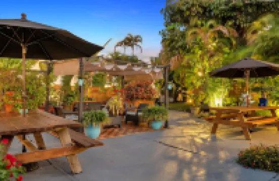 โรงแรมโอเอซิส โรงแรมใกล้Vu New River