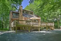 Cozy Bear Den Cabin | Game Room and Golf Cart - spa