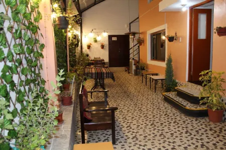 Kaaro House Cusco Отели рядом с достопримечательностью «Двенадцатиугольный камень»