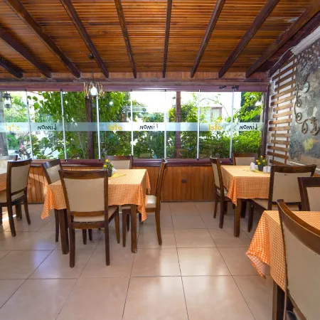 LİMON Otel FOÇA