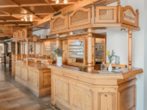 Gasthof Krone Hotels in Kinding