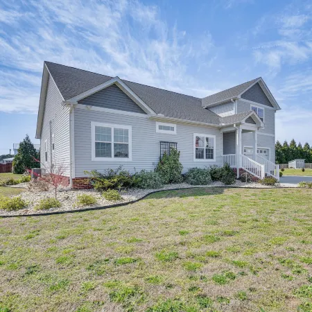 Stunning Cape Charles Retreat ~ 1 Mi to Beach