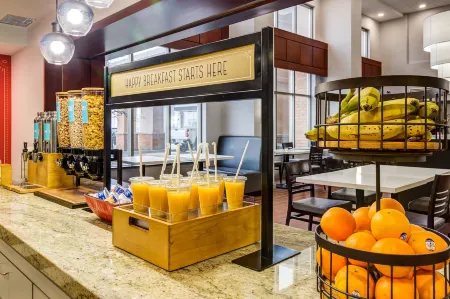 Hampton Inn & Suites by Hilton Brantford Conference Centre, on