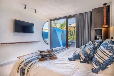 CASA CRISTINA FRESH BOUTIQUE HOTEL