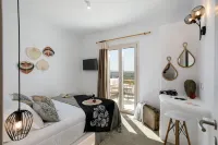 Naxos Earth Suites Hotels in Mikri Vigla