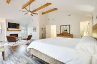 Family Getaway < 2 Mi to Massanutten Ski Lodge! - parking