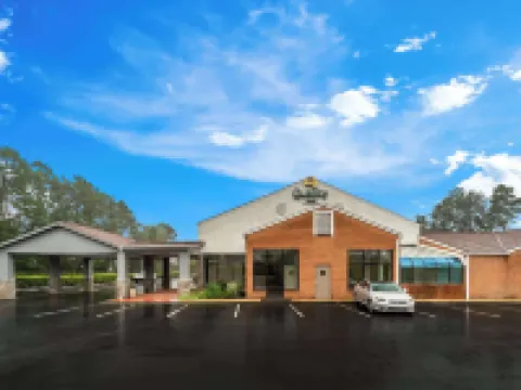 Super 8 by Wyndham Cornelia Hotels in Cornelia