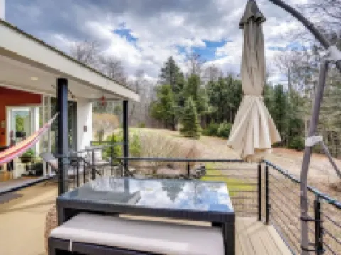 Architect-Designed Modern Home Near Hunter Mountain 亨特酒店