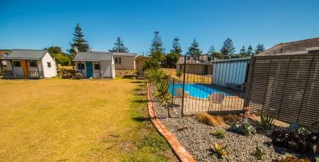 Whanganui Seaside Holiday Park Отели в г. Уонгануи