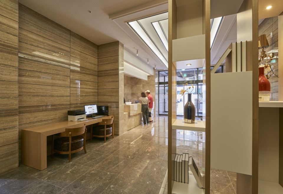 2. 두바이 호텔 광..