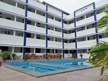 URC RESORTS Отели в г. Ироду