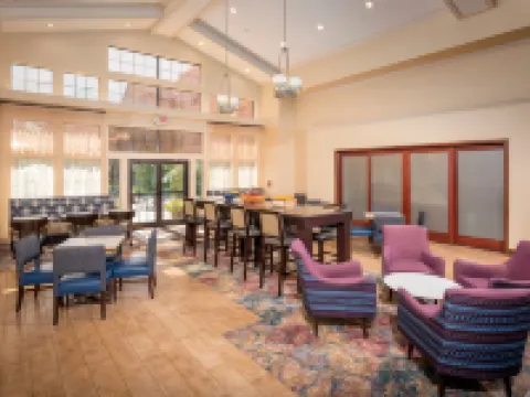 Hampton Inn & Suites Binghamton/Vestal Hotels in Vestal