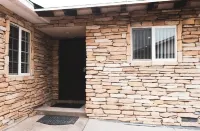 Charming 2-bedroom house with WiFi, AC home with hotel amenities Hotels in Lemon Grove