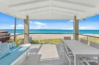 Albatross Beachfront 3 Bedroom Apartment