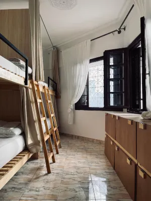 Syrah Home
