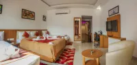 Hotel Suktara International - Barer