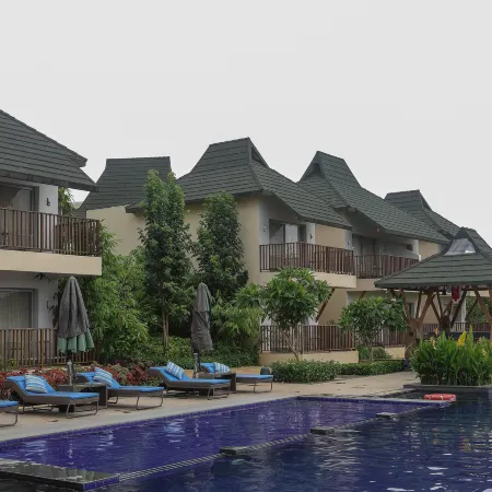 Radisson Resort Hatgad Saputara