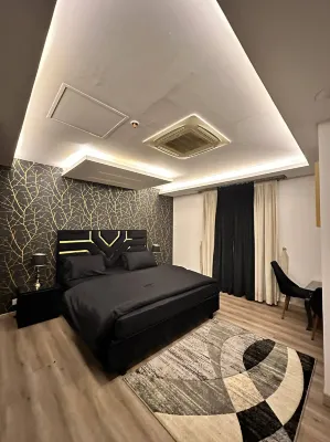 Modern 2-BHK Apartment with Balcony at GoldCrest DHA Hotels in 