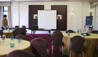 Aldwark Manor Estate Hotels in Боробридж