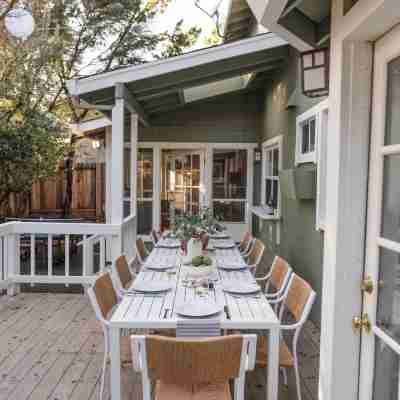 Elegant Wine Country Retreat with Pool, Fireplace & Scenic Deck Views Dining/Meeting Rooms