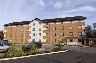 Manchester West Didsbury Hotels near Vision Express Opticians at Tesco - Baguley