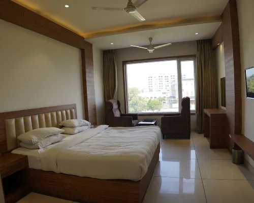 Hotel King's Heritage Hotels in Bareilly