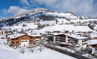Hotel der Wastlhof - Pools, Spa & Eigene Reitschule für Die Ganze Familie
