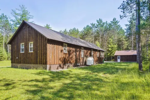 5-Acre Brantingham Property w/ Porch & Grill! - Wifi