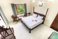 The Sky Imperial Jungle Camp Resort Hotels in Narlai