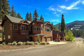 Heavenly Mountain Chalet - Skiing, Pets, Hot Tub