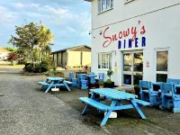 5Berth -Family Friendly -ParkingSpot -Heated Pool Gym Laundrette Cafe & Clubhouse Bar Hotels in Par