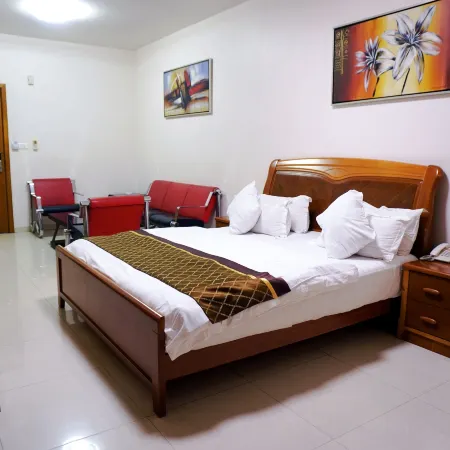 Hotel Fortune Отели в г. Люкенга