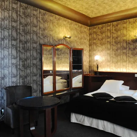 Latroupe le Berger Отели в г. Иксель