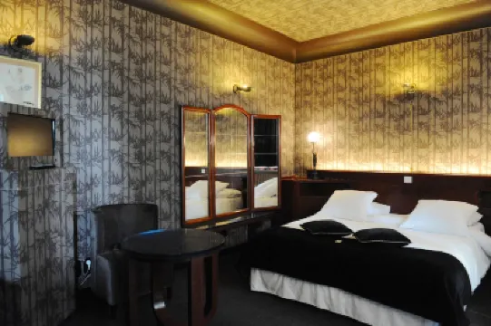 Latroupe le Berger Hotels in 