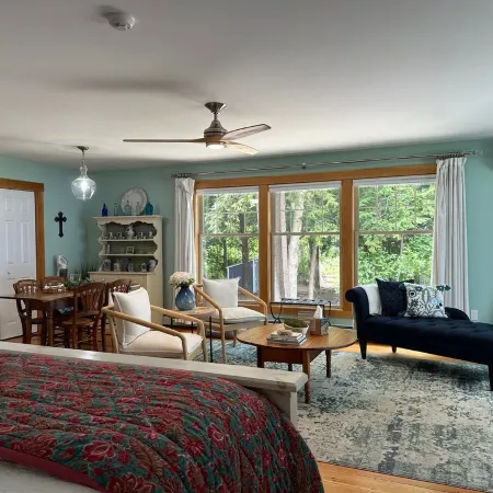 Private Lakefront Estate with 180 Degree Views
