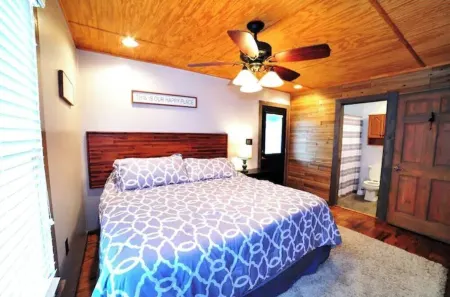 Tranquil Cabin on Barren River Lake