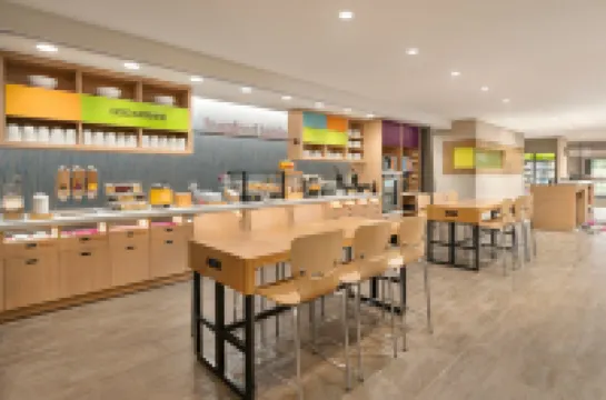 Home2 Suites by Hilton Harrisburg North Hotels in Susquehanna Township