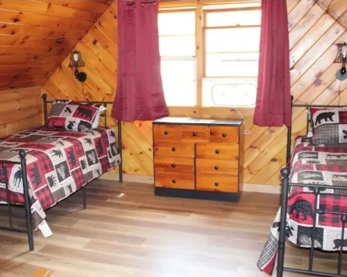 Lake view home with water access Hotels in Standish