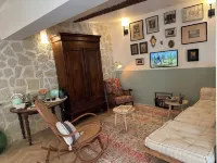 Village house in the heart of the Luberon