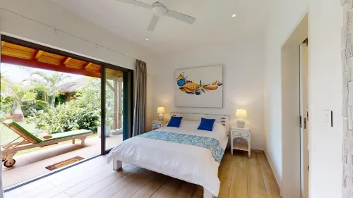 Holiday Villa with Swimming Pool