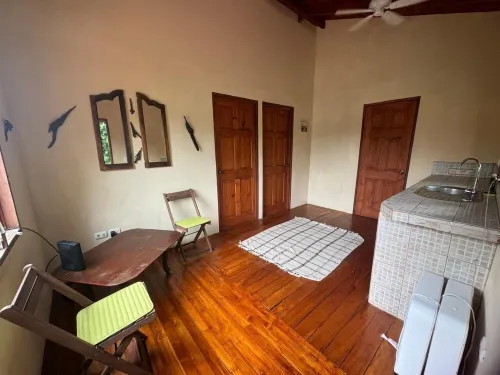 Brisas Del Mar / Fowlers Beach House Hotel di Esterillos Oeste